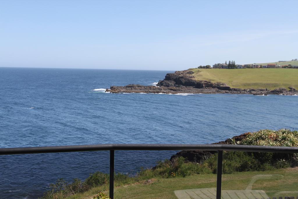 Sea Whispers Bed & Breakfast Kiama Exterior photo